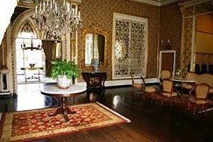 casa colonial tipica de trujillo